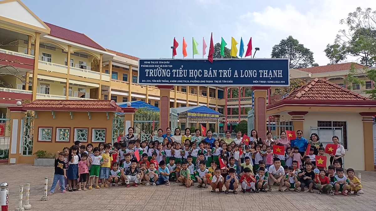 ảnh Ngọc Bích
