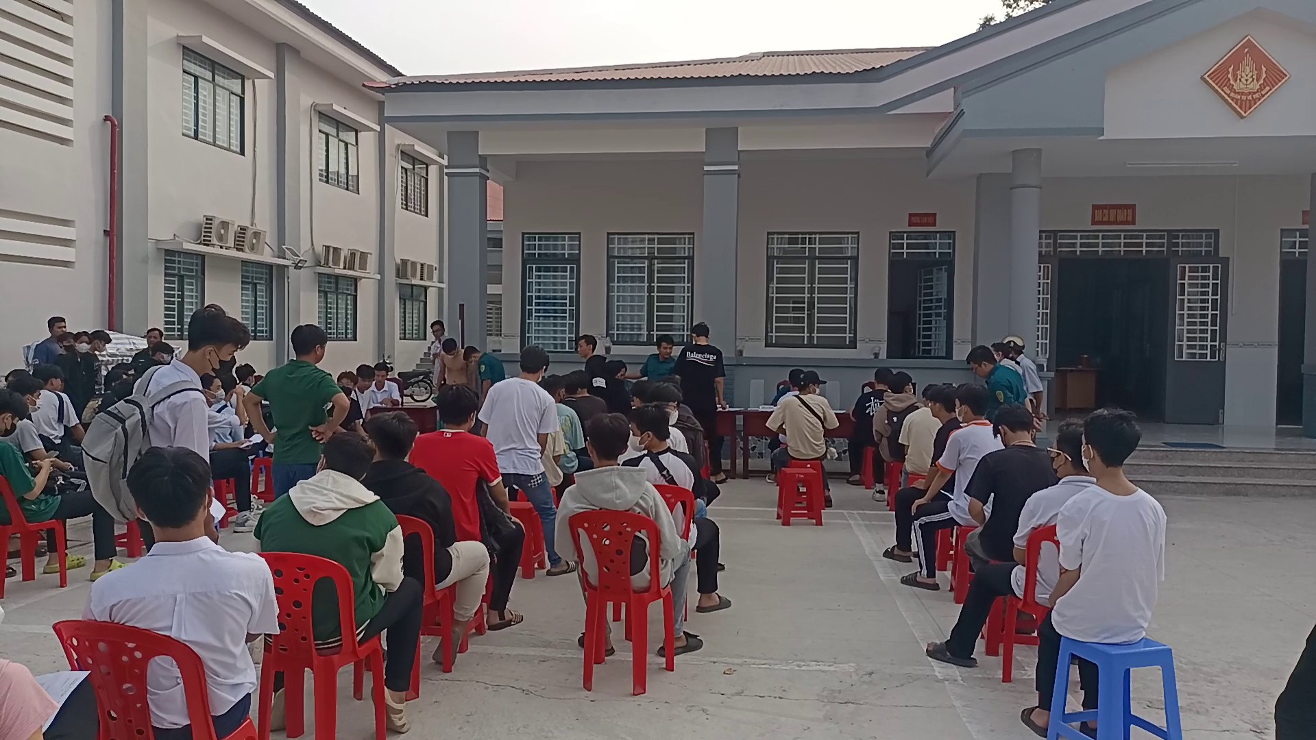 Ảnh - Ngọc Bích
