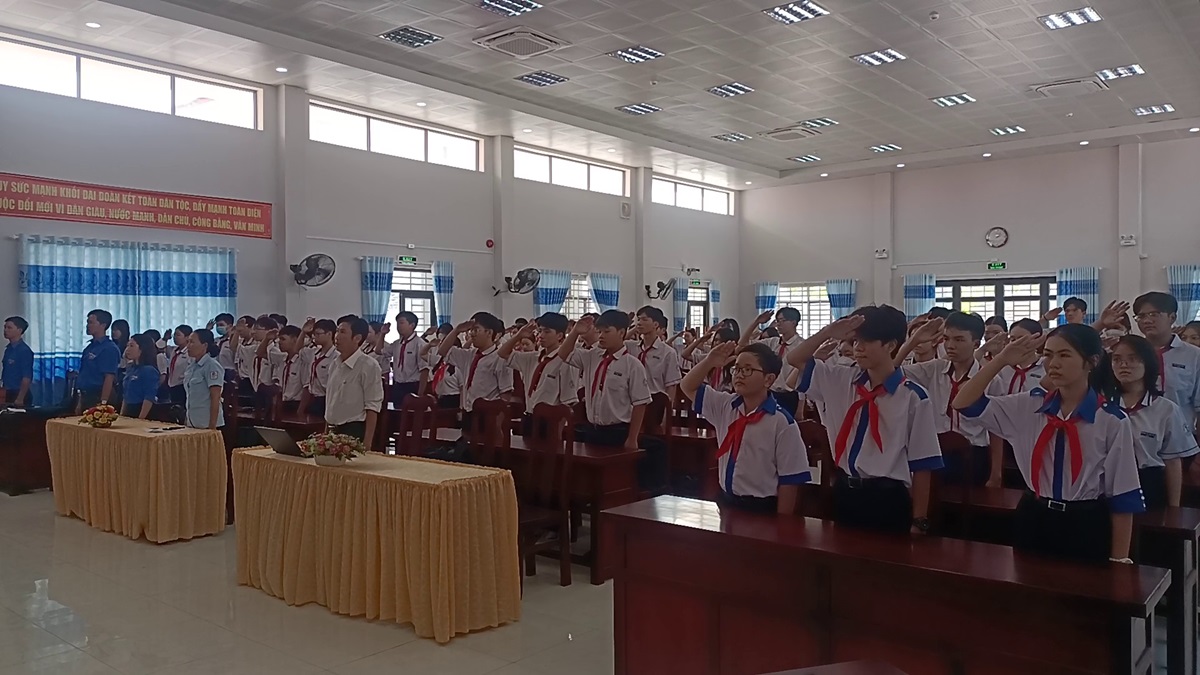 ảnh Ngọc Bích