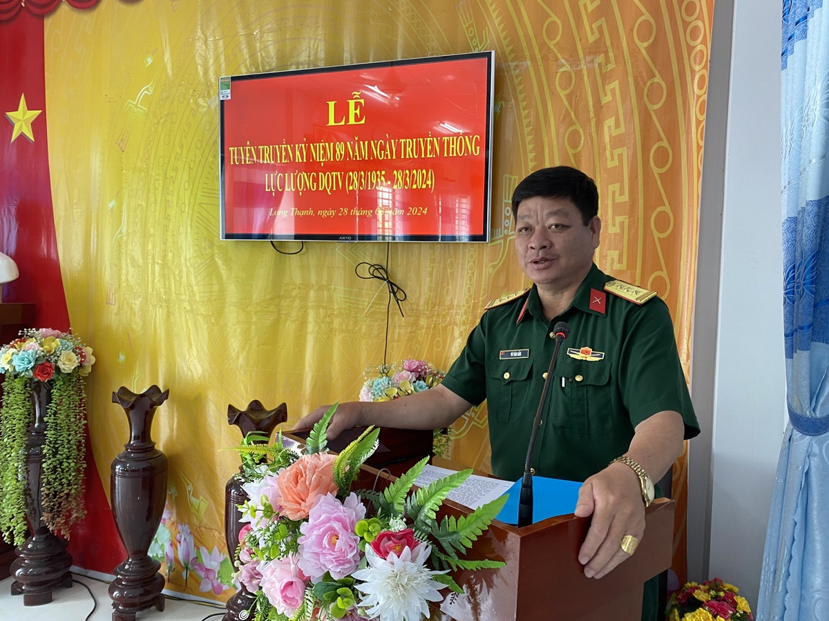 quan cảnh buổi lễ