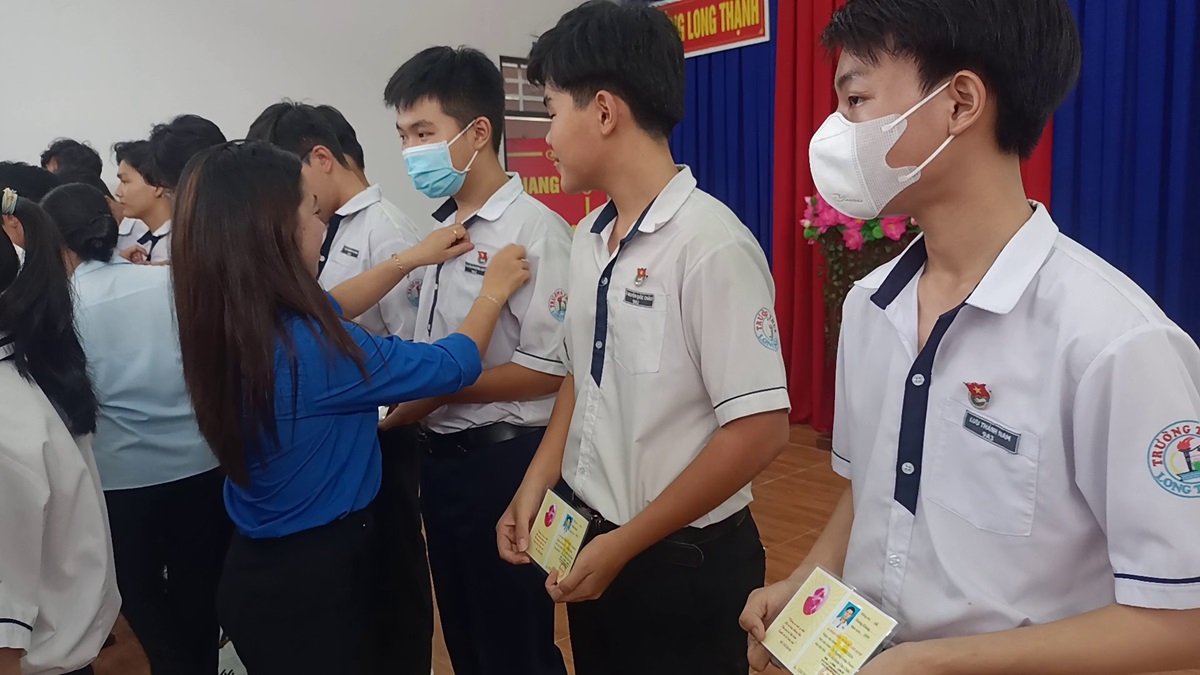 ảnh Ngọc Bích