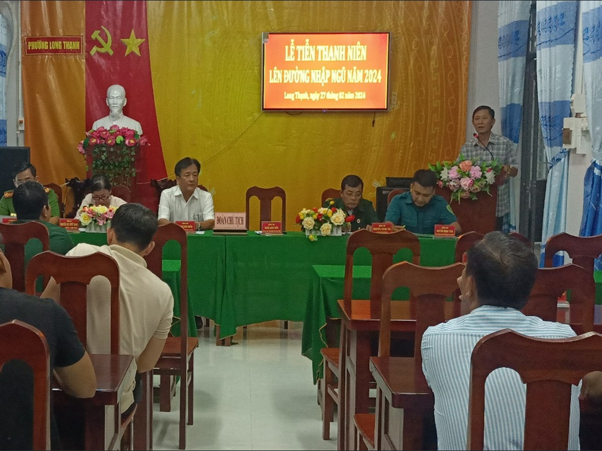 Lãnh đạo phát biểu dặn dò